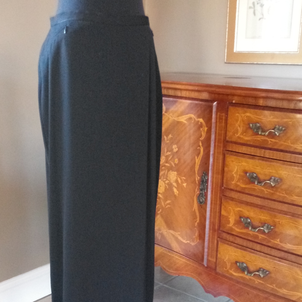 1113 Susan Bristol Skirt